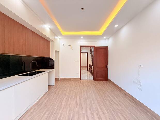 Bán nhà Lạc Long Quân, Cầu Giấy - MS31-3
